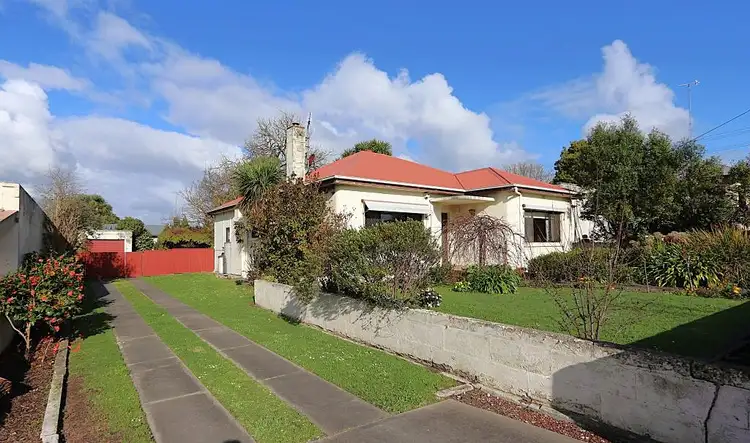 2 Powell Street