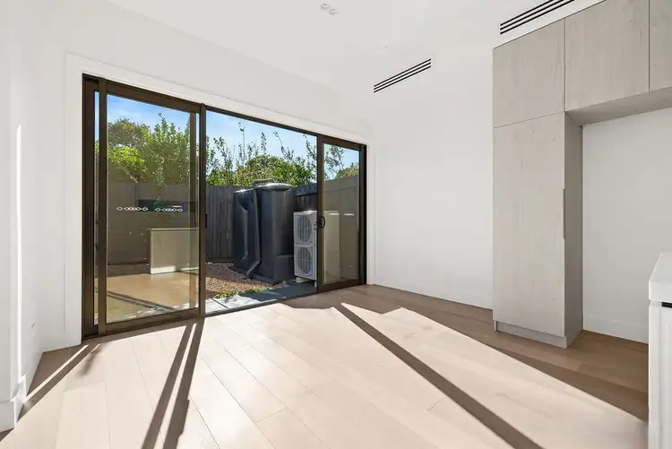 4A Sunlit Court