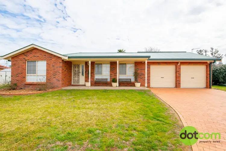 8 Hann Court