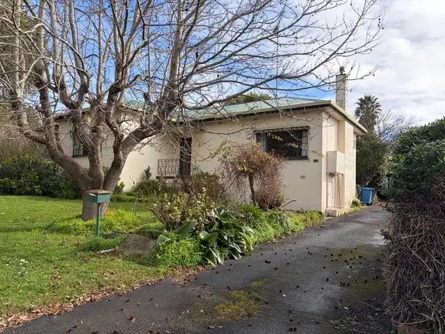 25 Werona Street