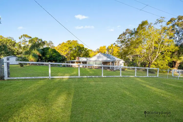 7 Leopardwood Road