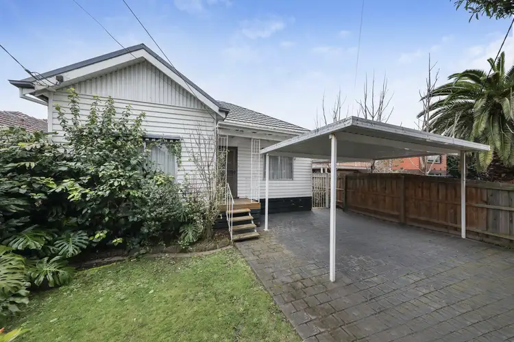17 Clyde Street
