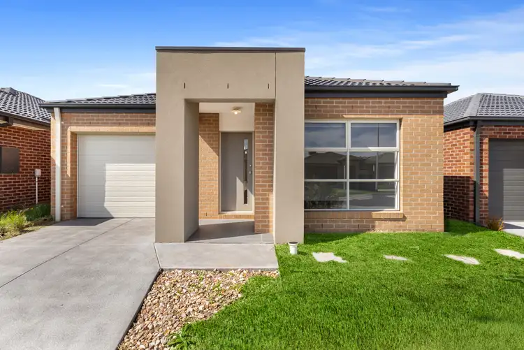 7 Evangeline Terrace