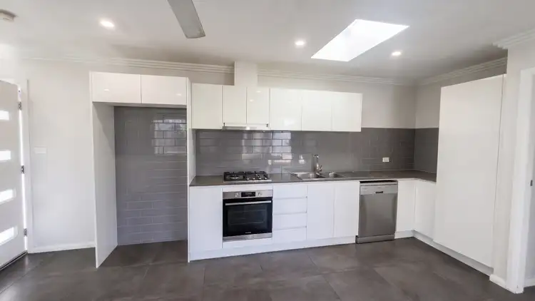 36a Orleans Cresent