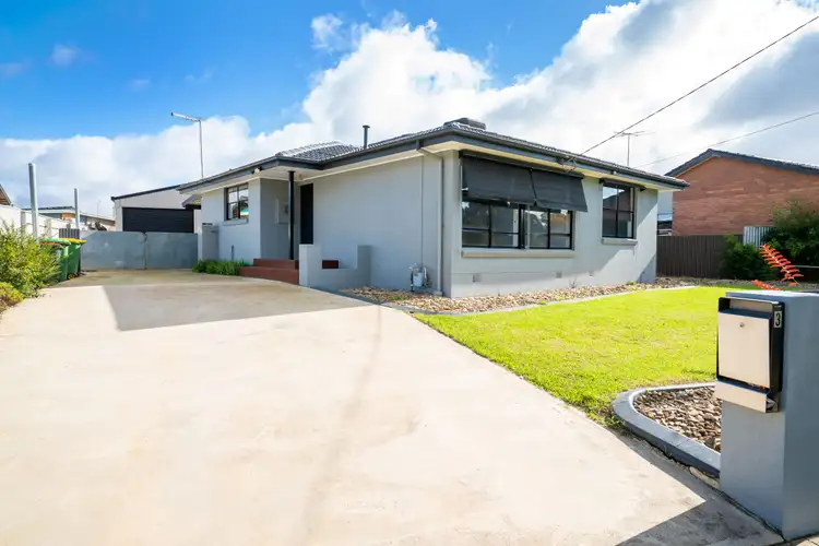 3 WARSAW CRESCENT