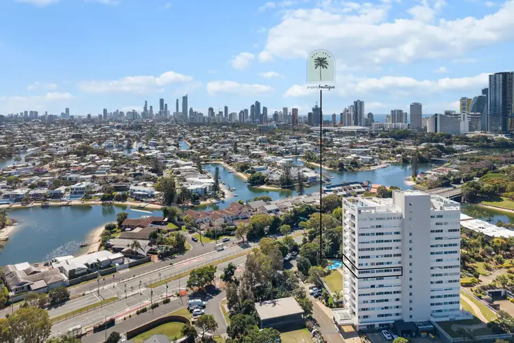 56 HOOKER BOULEVARD