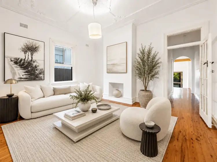 10 Rickard Avenue