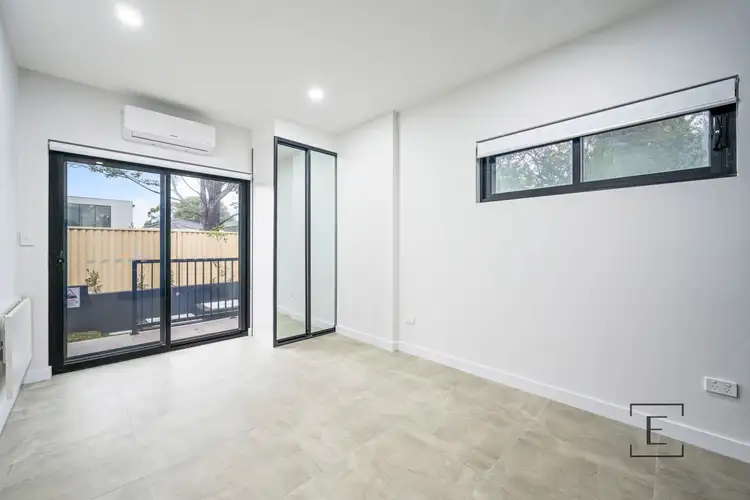 19 Gladstone Street