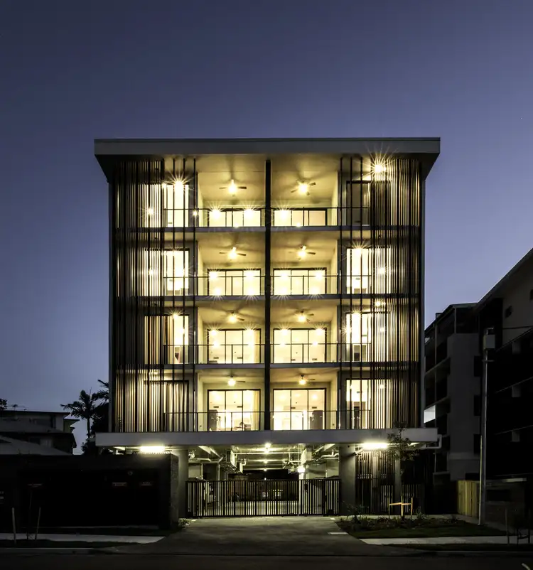 25 Mayhew Street