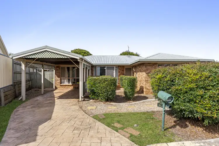 2 Satinwood Court