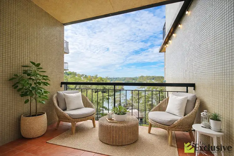 300A Burns Bay Road
