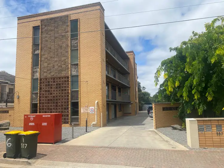 557 Cross Road