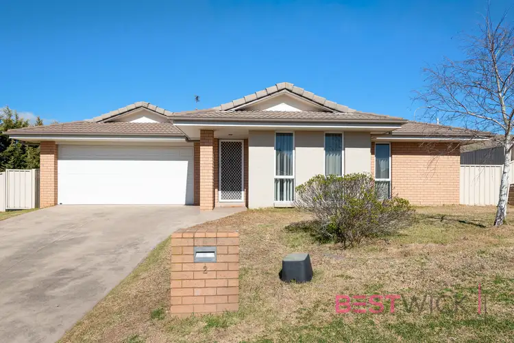 2 Lovejoy Avenue (BLAYNEY)