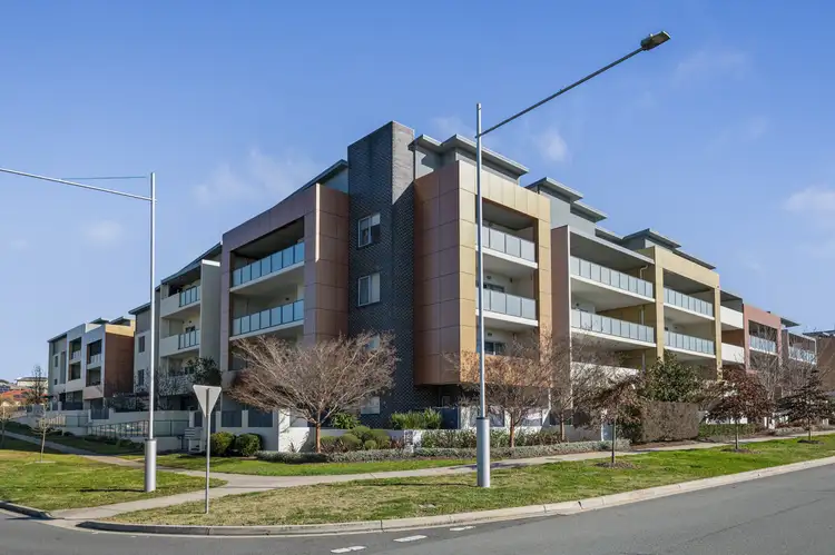 2 Serventy Street