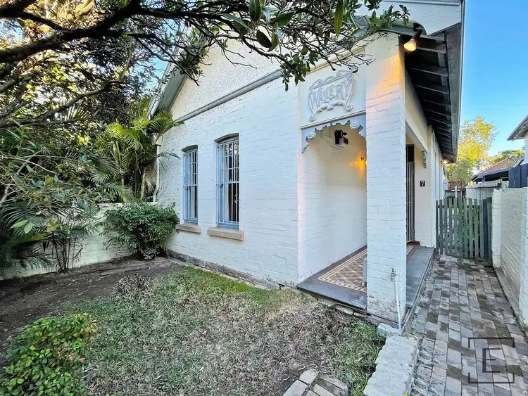 7 Formosa Street