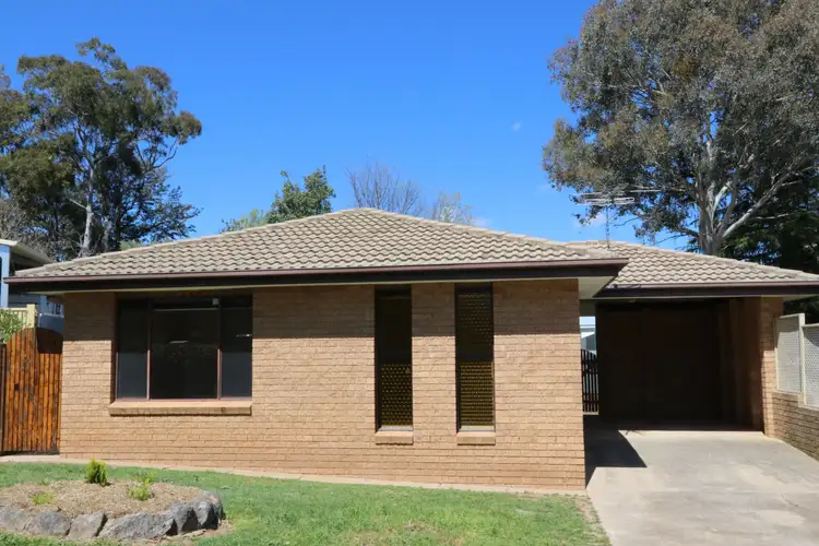23 WATSON STREET