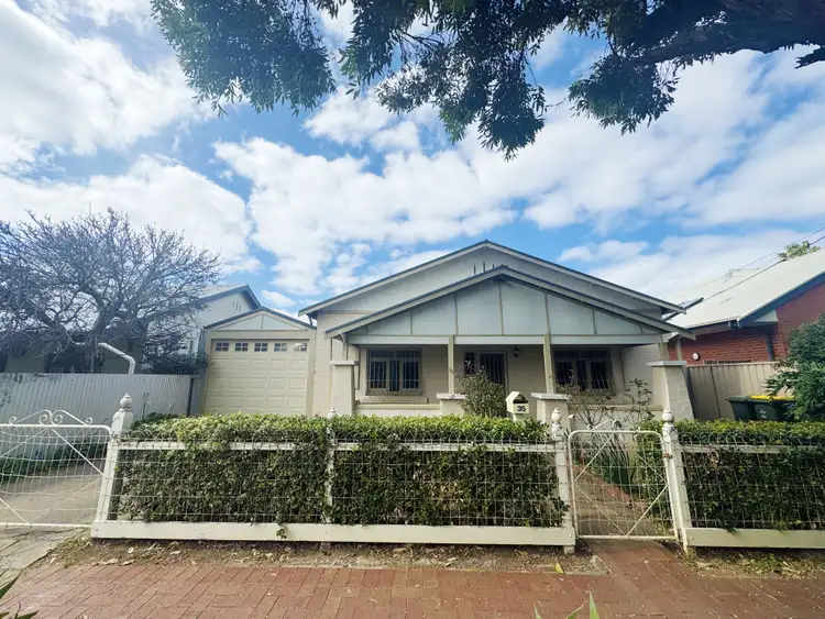 35 Wood Avenue