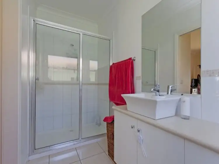 Fifth view of Homely house listing, 37 Larmer Street, Howlong NSW 2643