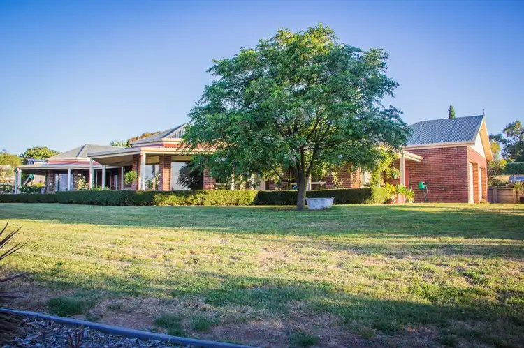 146 Hopetoun Road, Drouin VIC 3818