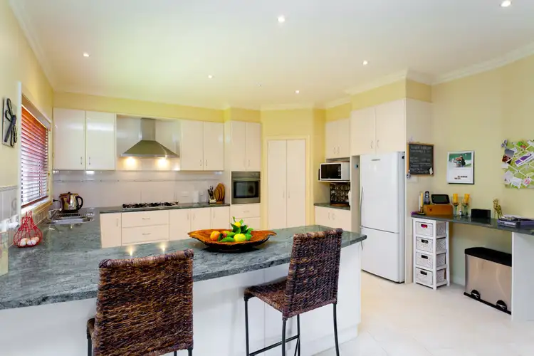 Fifth view of Homely house listing, 146 Hopetoun Road, Drouin VIC 3818