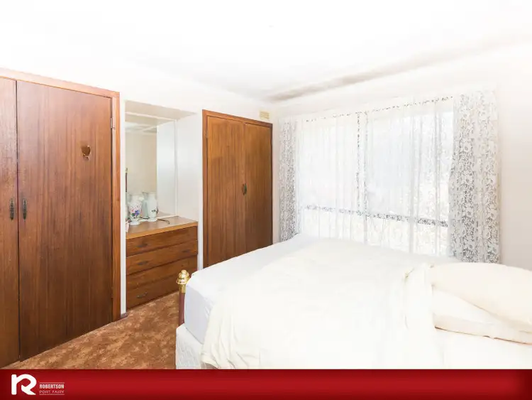 8 Sharkeys Lane, Port Fairy VIC 3284