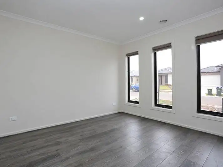 Third view of Homely house listing, 73 Bandicoot Loop, Tarneit VIC 3029