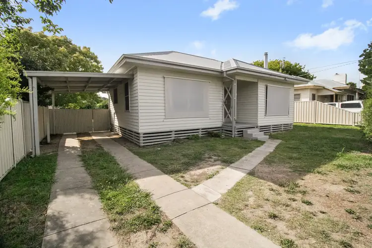 10 Finlason St, Mansfield VIC 3722