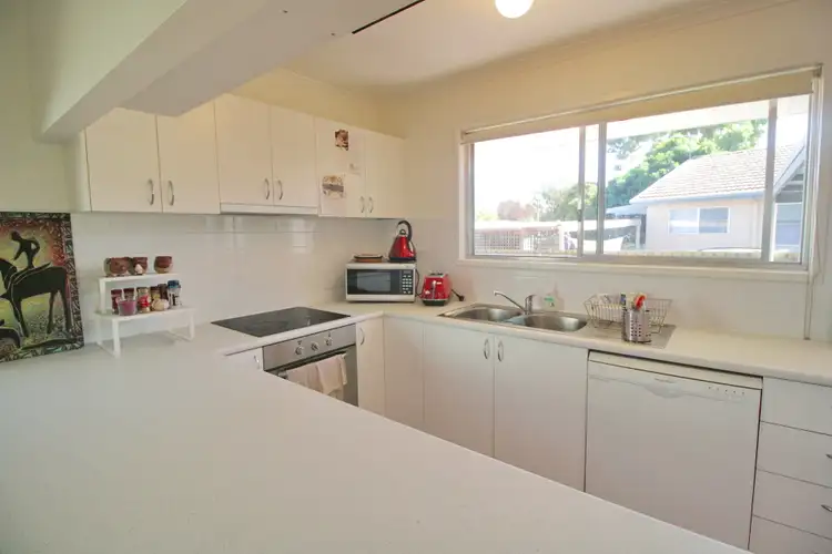 Fifth view of Homely house listing, 15 Rowe Street, Mansfield VIC 3722