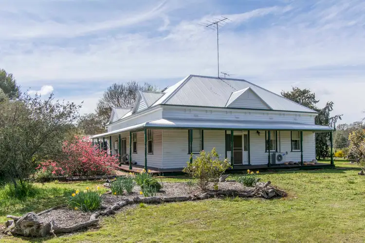 1704 Henty Highway, Mockinya VIC 3401