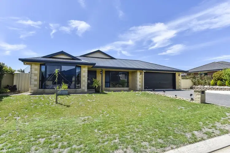 11 Skyline Place, Mount Gambier SA 5290