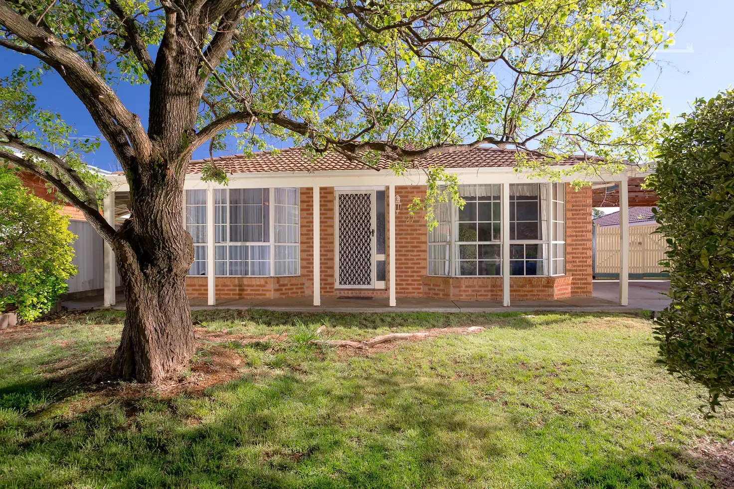Main view of Homely house listing, 27 KYLE COURT, Wodonga VIC 3690