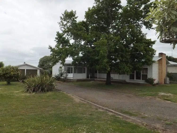 15 Hyland Street, Hamilton VIC 3300