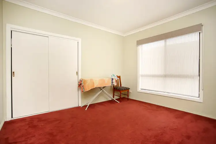Fifth view of Homely house listing, 7 Ashleigh Crescent, Meadow Heights VIC 3048