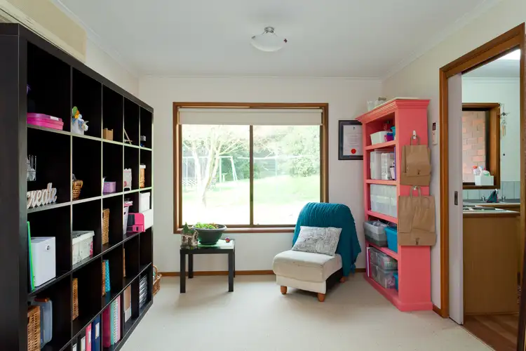 Fifth view of Homely house listing, 1 James court, Drouin VIC 3818