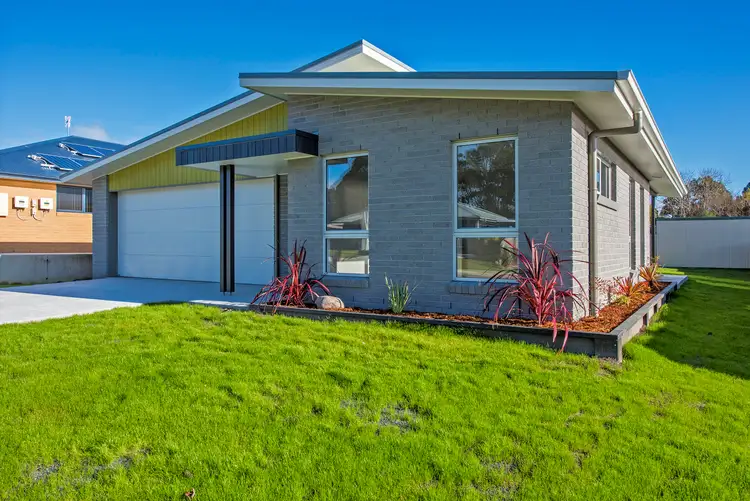 Second view of Homely house listing, 8 King Drive, Wynyard TAS 7325