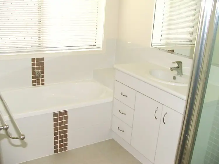 Fourth view of Homely house listing, 17 Yovan Court, Loganlea QLD 4131