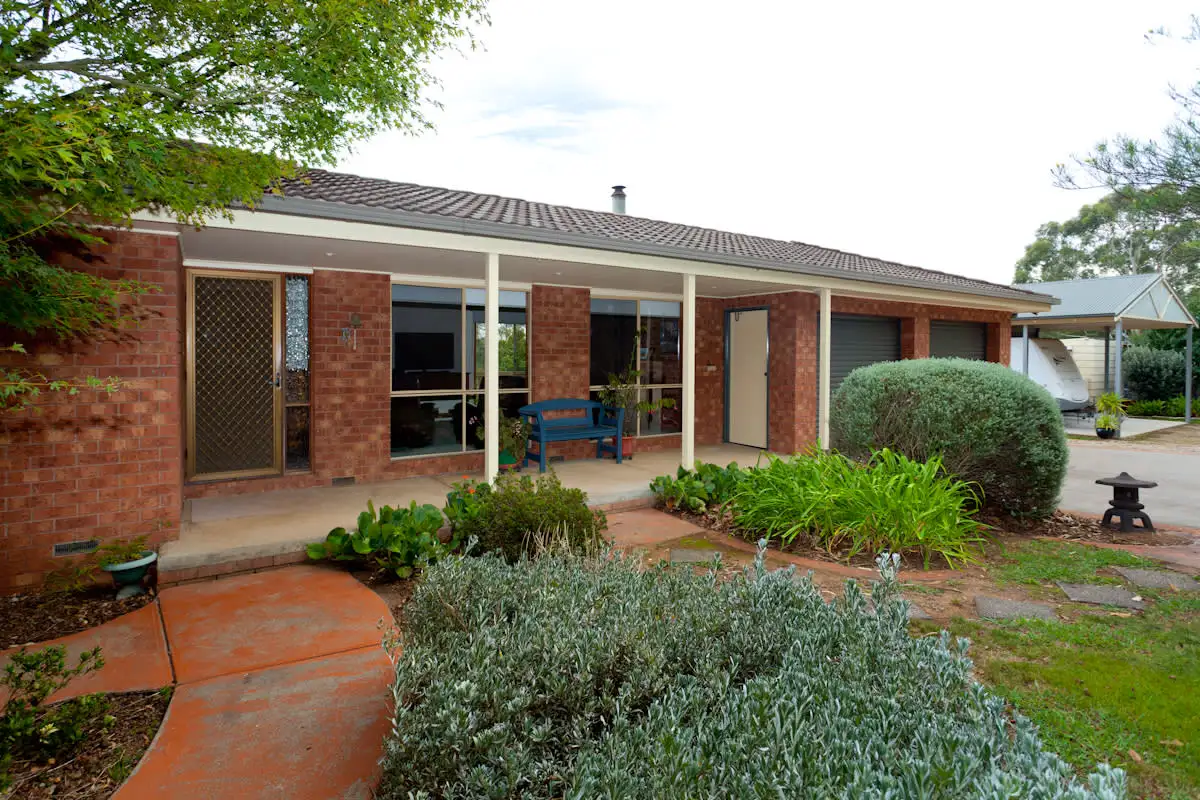 Main view of Homely rural property listing, 123 Hopetoun Road, Drouin VIC 3818