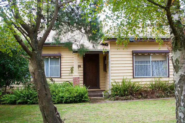 51 Lardner Road, Drouin VIC 3818