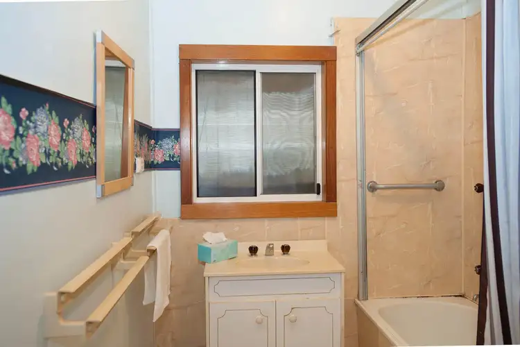 Seventh view of Homely house listing, 51 Lardner Road, Drouin VIC 3818