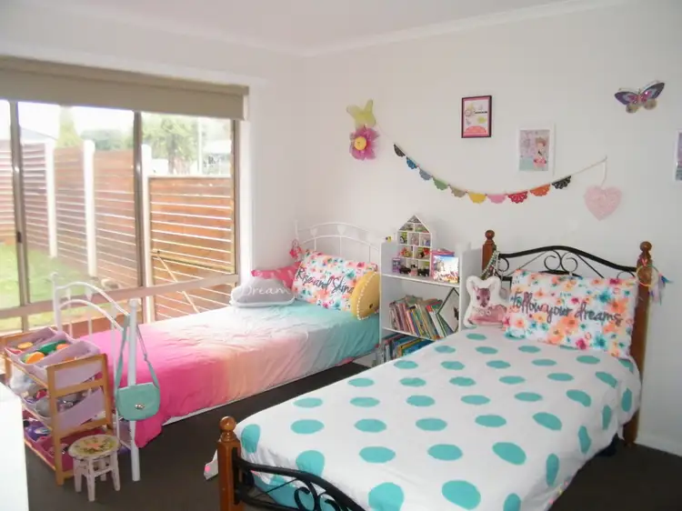 Fifth view of Homely house listing, 9 Waratah Court, Drouin VIC 3818