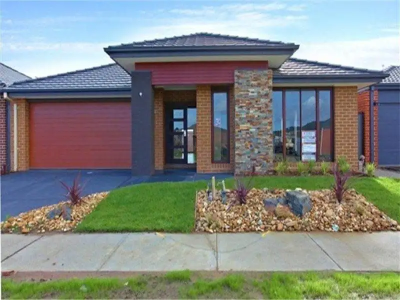 Main view of Homely house listing, 11 Elodea Way, Cranbourne North VIC 3977