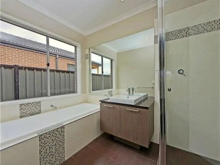 Fourth view of Homely house listing, 31 Trilium Blvd, Cranbourne North VIC 3977