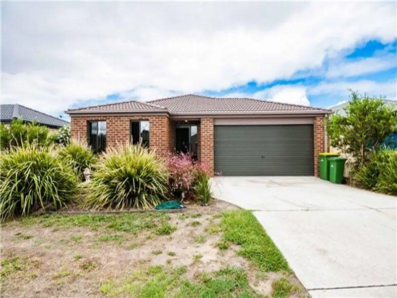 Main view of Homely house listing, 9 Salvia Avenue, Pakenham VIC 3810