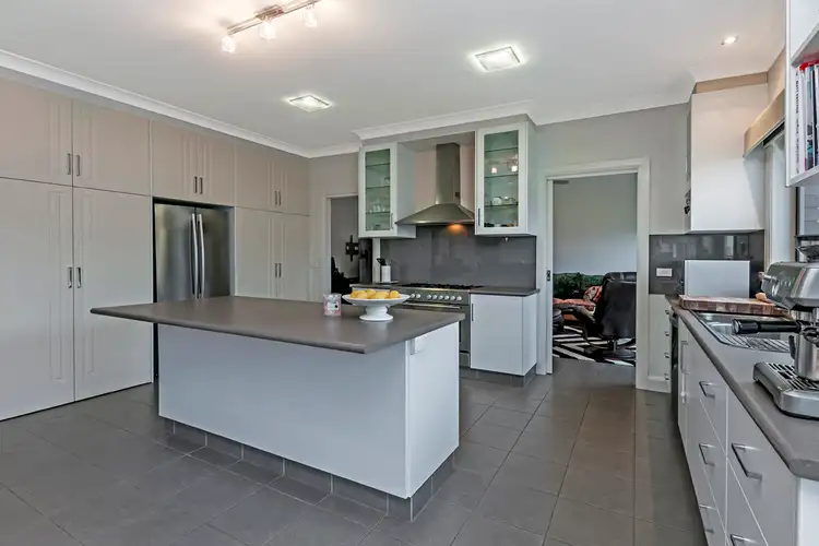 Sixth view of Homely house listing, 5 Wonderland Court, Portland VIC 3305