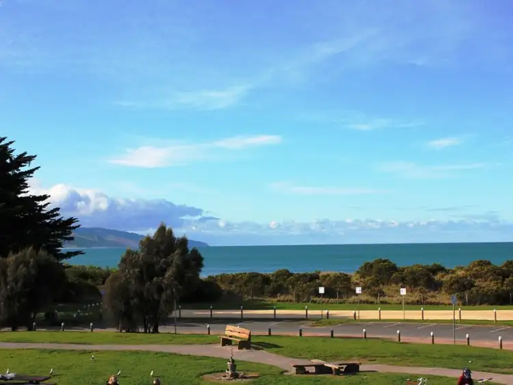 Fifth view of Homely apartment listing, 1/137 Great Ocean Road, Apollo Bay VIC 3233