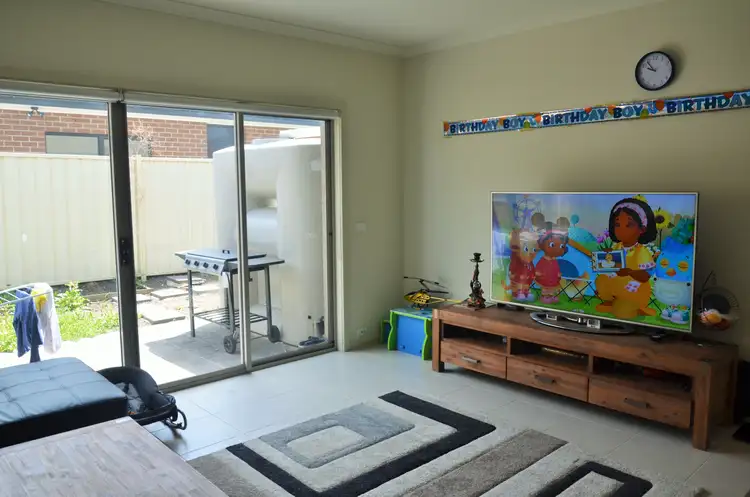 Fifth view of Homely townhouse listing, 2/176 Daley Street, Glenroy VIC 3046