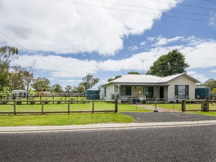 4 Draper Street, Tarpeena SA 5277