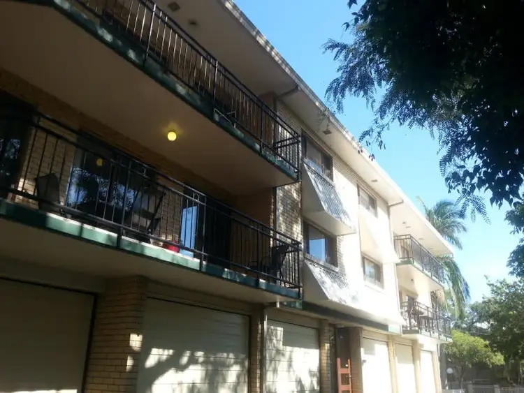 Second view of Homely unit listing, 3/20 DURHAM STREET, St Lucia QLD 4067