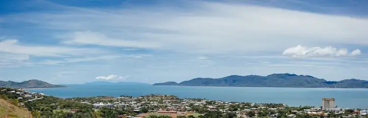 2/21 Hillside Crescent,, Townsville City QLD 4810