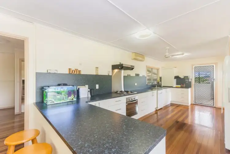 2 Bamber Street, Tully QLD 4854